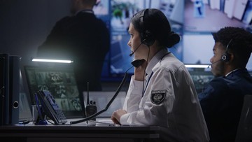 Kecerdasan Buatan Kini Mengangkat Telepon Darurat 911