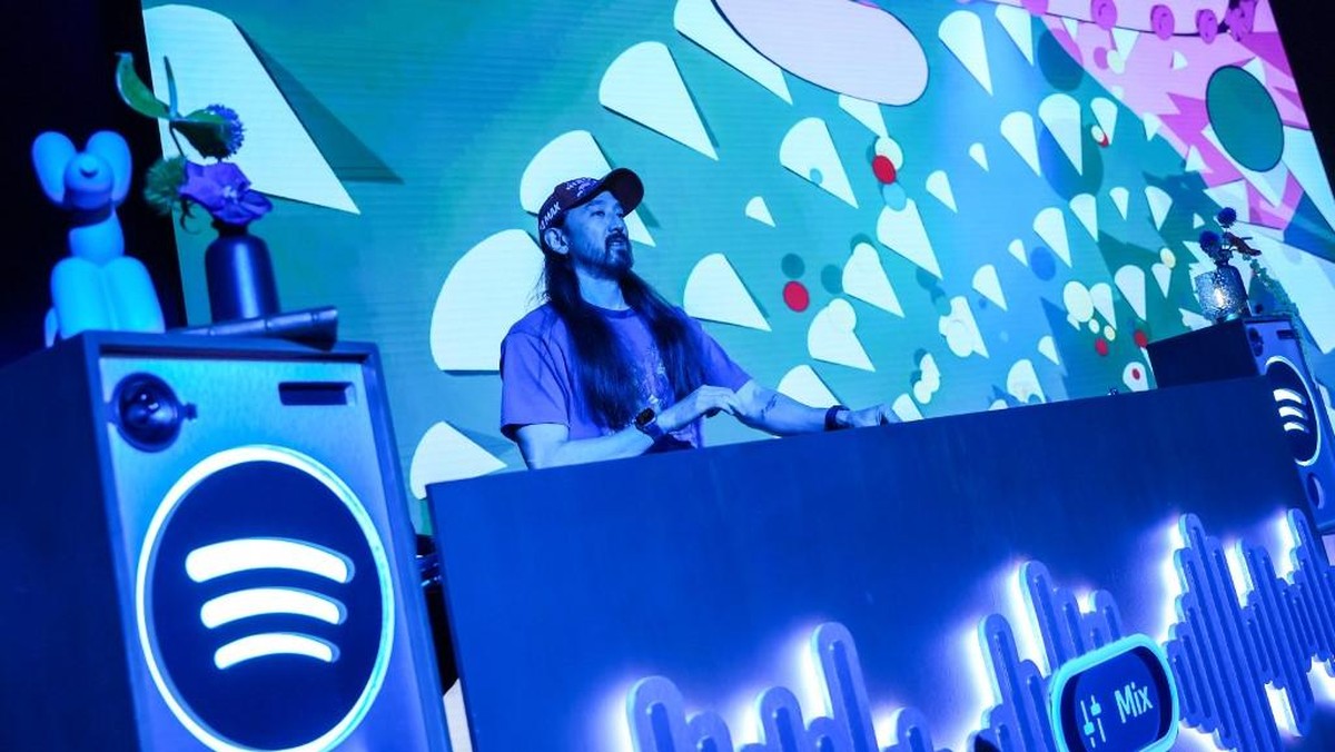 Pria Dipenjara 18 Bulan karena Ciptakan Lagu AI untuk Curangi Streaming
