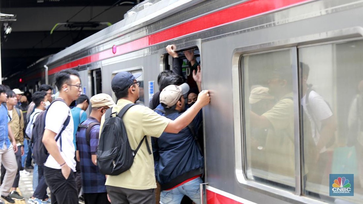 KRL Sampai Sukabumi dan Cikampek, Perencanaan Kota Jadi Kunci