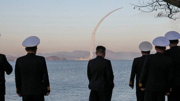 Trump Ingin Bertemu Kim Jong Un, Balasannya Rudal Korea Utara Lagi