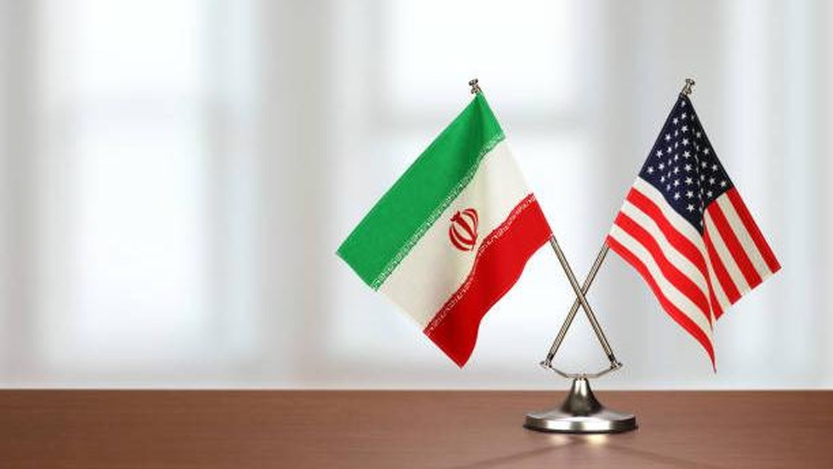 Hari Kedua Gencatan: AS-Iran Buka Jalan Diplomasi di Tengah Bayang Selat Hormuz