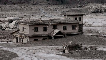Banjir Bandang Nepal-Tibet: 165 Tewas, 1.384 Orang Masih Hilang
