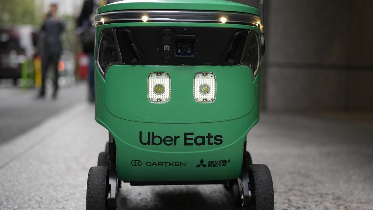Uber Akuisisi Delivery Hero, Pasar Antar Makanan Berguncang