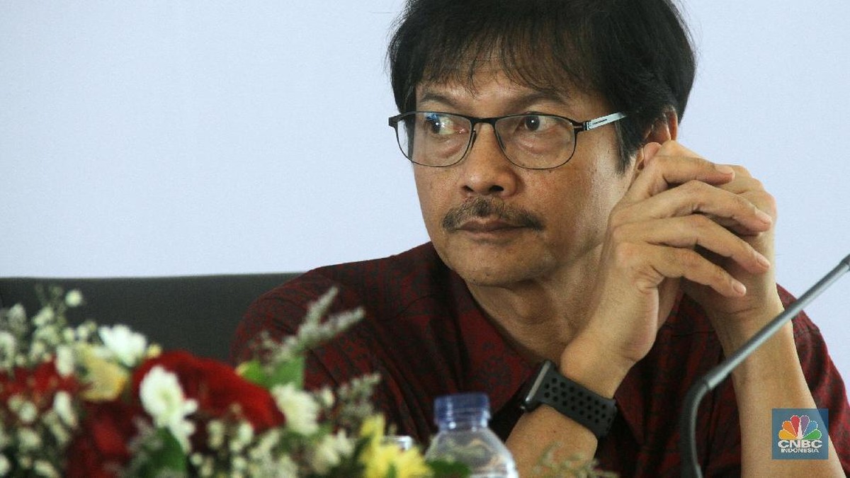 Rida Mulyana Mantan Sekjen Kementerian ESDM Tutup Usia