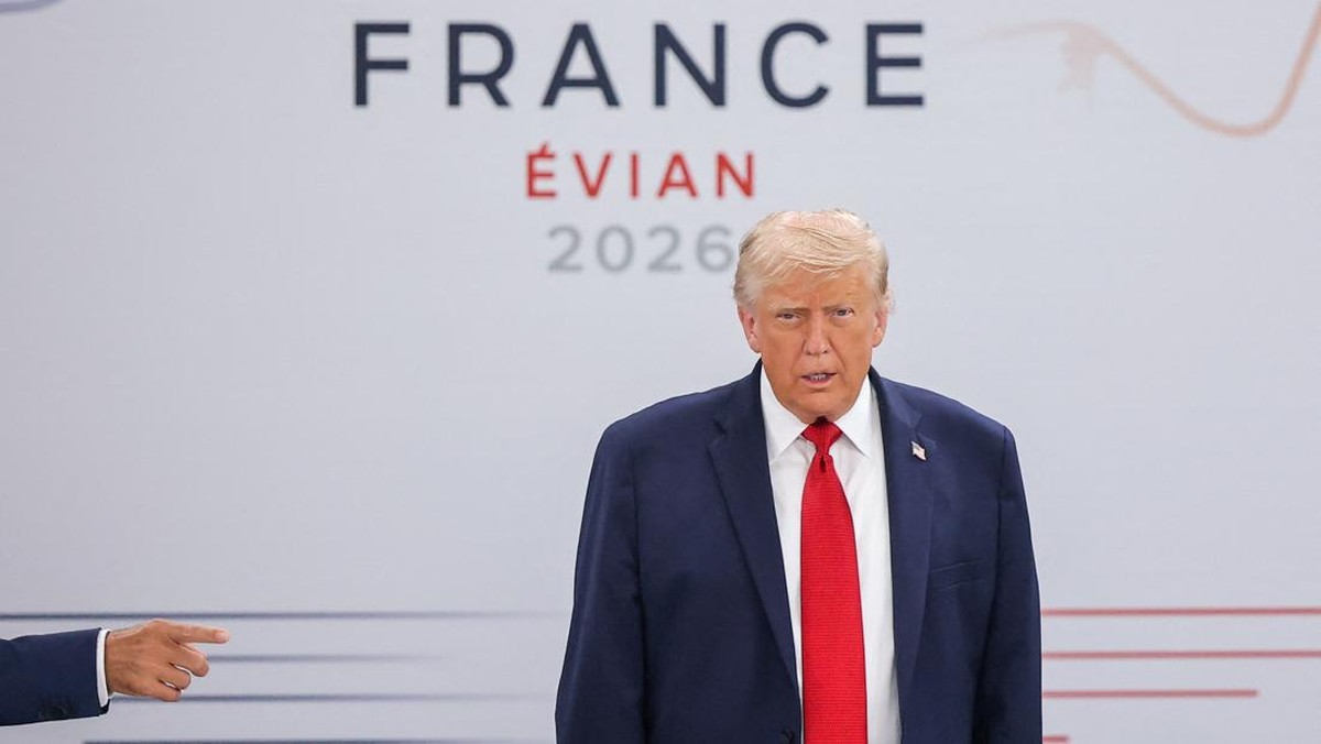 Trump Klaim AS Kuasai Penuh Selat Hormuz, Harga Minyak Dunia Melonjak