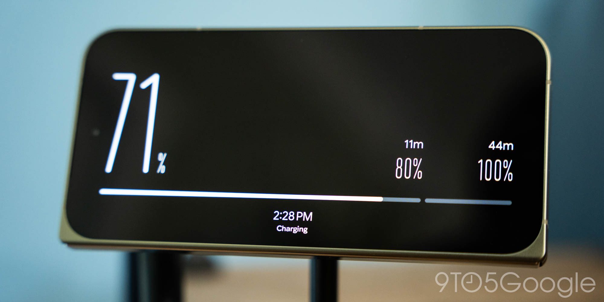 Google Rilis Layar Docking Terbaru untuk Pixel 9