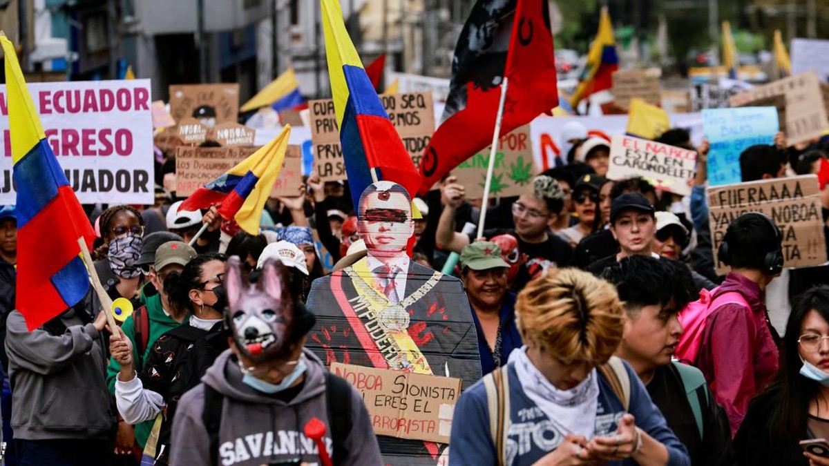 Demo Gen Z Ekuador Tumbang di Blokade Menuju Istana Nasional