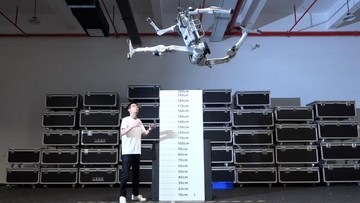 Robot Humanoid Unitree Melompat 2 Meter, Secepat Sprinter Dunia