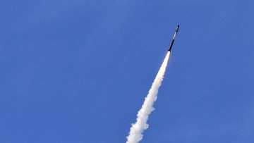 Ancaman Trump ke China dan Rusia: Benarkah Ada Bantuan ke Iran?