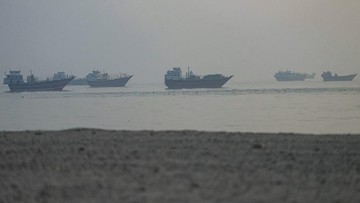 Kapal Tanker Meledak di Selat Hormuz, Ranjau Laut Diduga Penyebab
