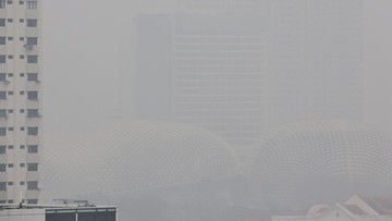 Kabut Asap Karhutla RI Bikin Singapura Jadi Kota Terpolusi Kedua Dunia