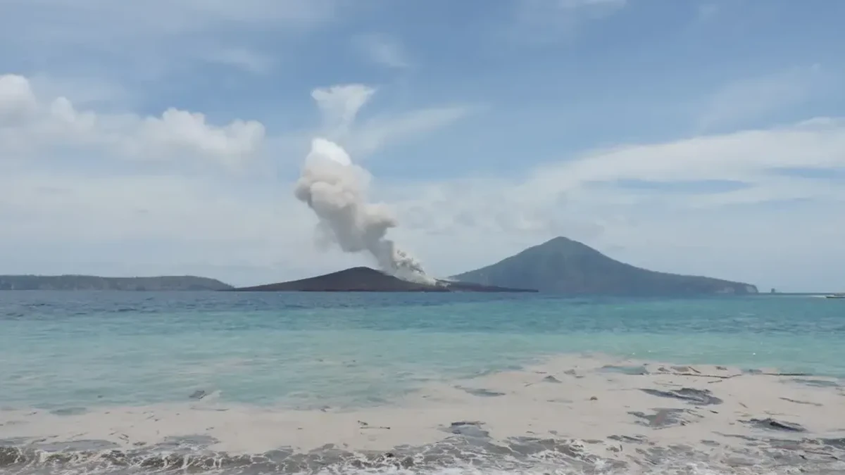 Rekonstruksi Anatomi Anak Krakatau: Jejak Evolusi Vulkanik Berbasis Teknologi Pemantauan