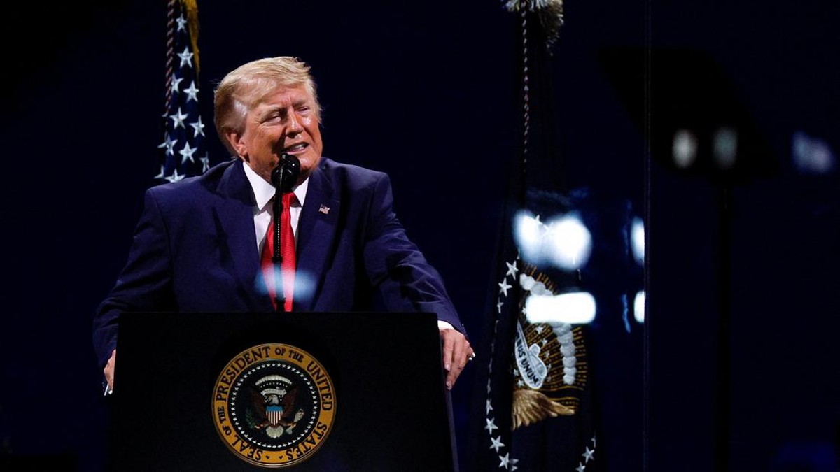 Tarif Semikonduktor Trump: Pukulan Baru bagi Ekosistem Teknologi Global
