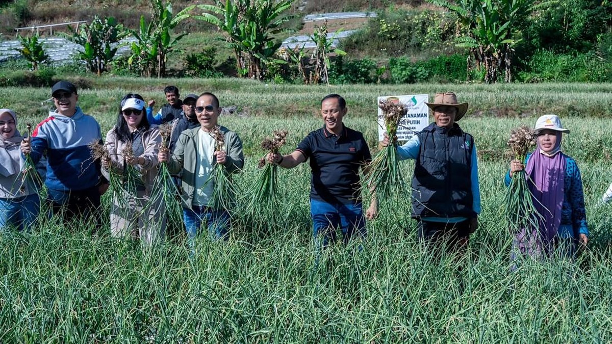 Polri Dorong Swasembada Pangan melalui Budidaya Bawang Putih Lombok