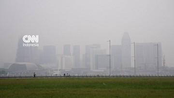 Asap Karhutla Selimuti Singapura, Warga Tetap Beraktivitas