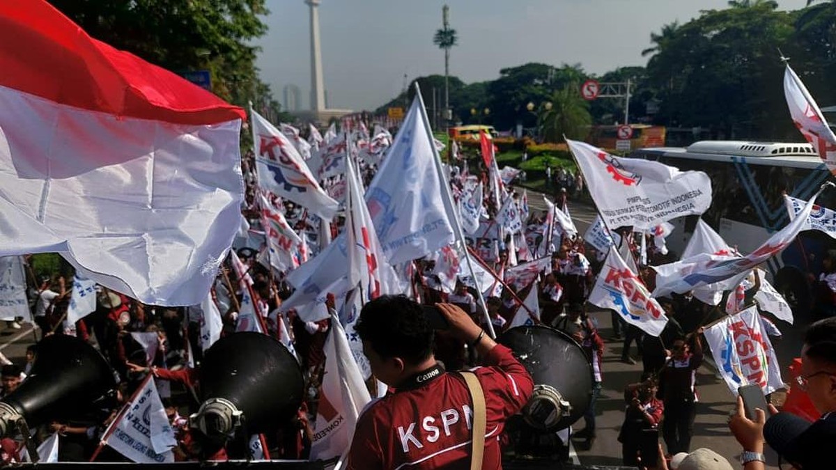 Gelombang Aksi Buruh KSPN Kawal Lahirnya Undang-Undang Ketenagakerjaan Baru