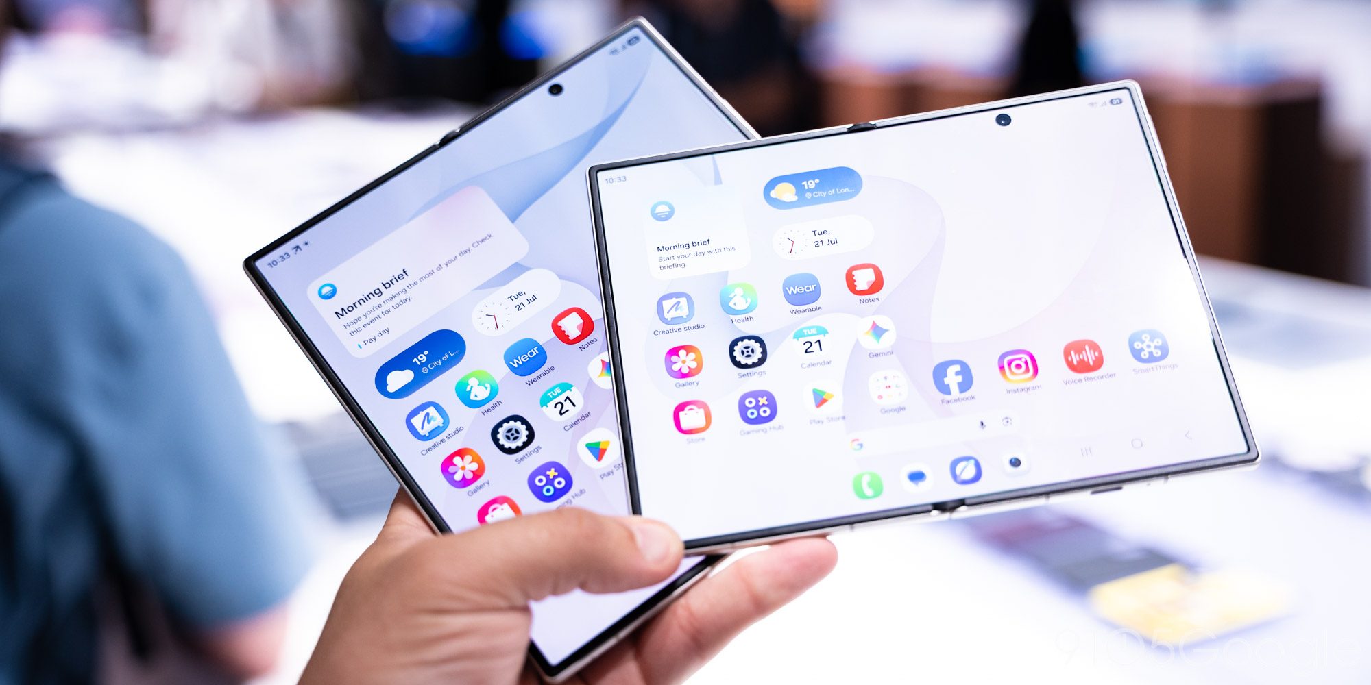 Galaxy Z Fold 8: Revolusi Lipatan Layar yang Hampir Tak Terlihat
