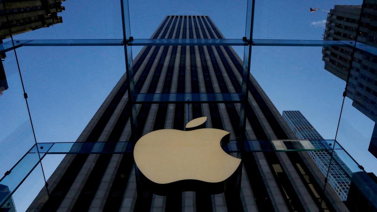 Apple Bayar Rp2,6 Miliar Ganti Rugi Karyawan yang Dilarang Ibadah