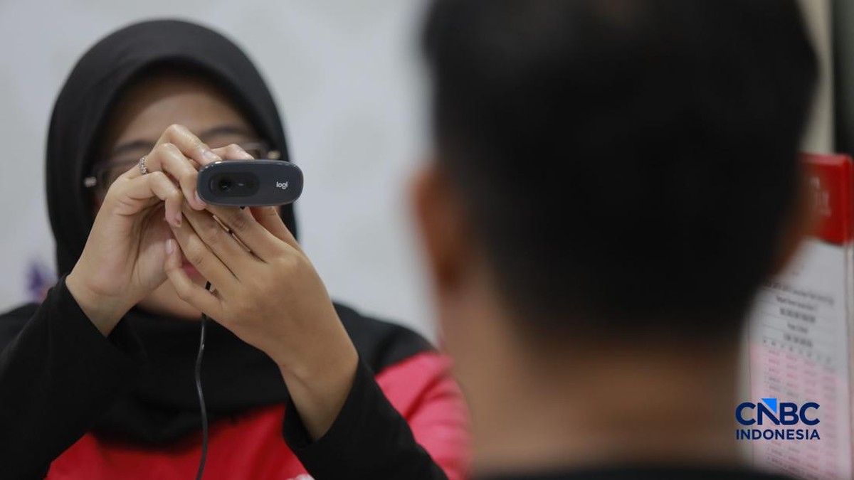 Tanpa NIK dan KK: Registrasi SIM Card Beralih ke Biometrik