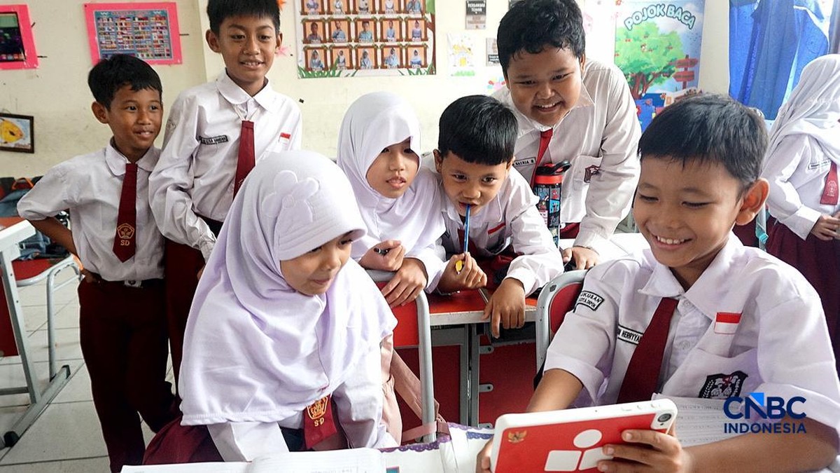 100 Tablet Pintar untuk Siswa Depok, Awal Baru Pembelajaran Digital