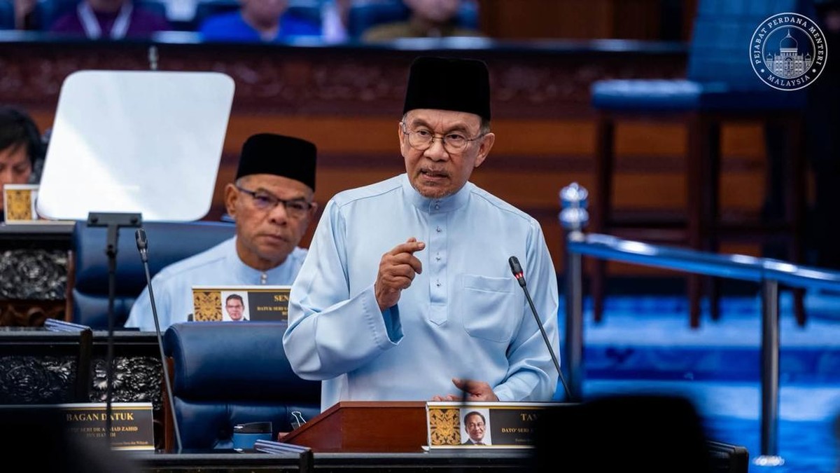 Malaysia Pangkas Pajak dan Naikkan Upah Minimum Hadapi Pemilu