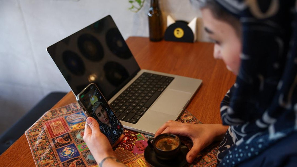 Koneksi Internet Indonesia Masih Tertinggal di Asia Tenggara