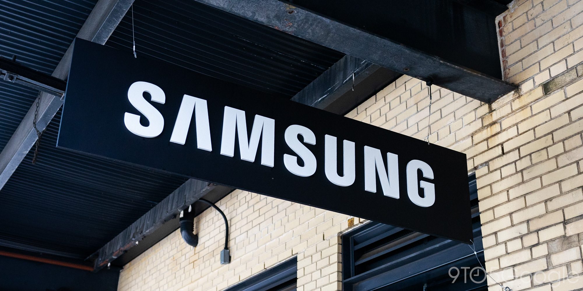 Samsung Siapkan Headphone Over-Ear Galaxy Studio, Tantang Dominasi Pasar Audio Premium