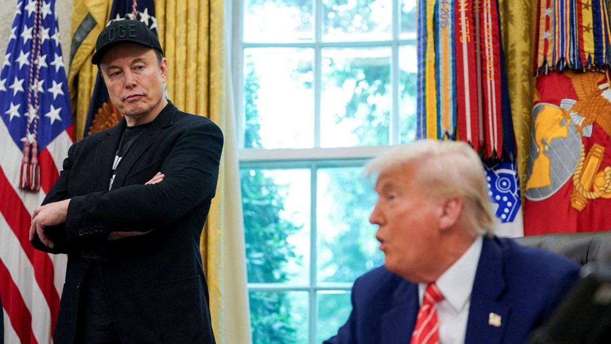 Elon Musk Prediksi Uang Tak Lagi Berarti pada 2036