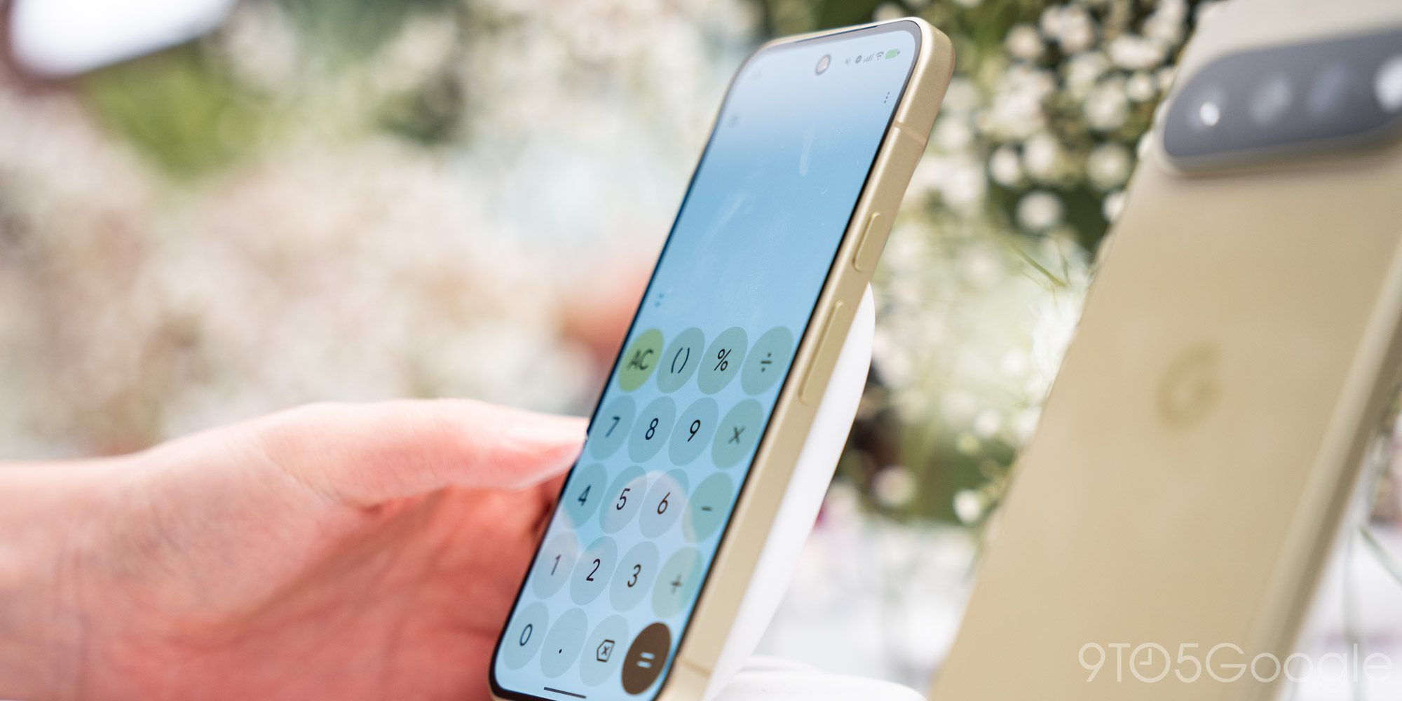 Google Rampungkan Desain Ikon Gradien: Kalkulator Terbaru, Pixel Camera 11 Menyusul