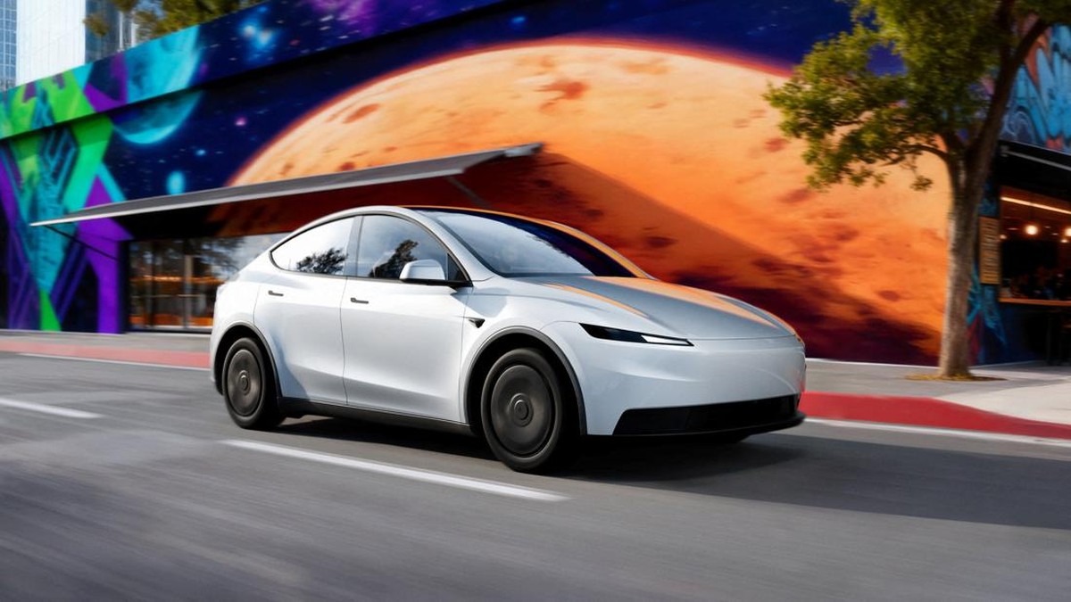 Fitur Self-Driving Tesla Dipertanyakan, Gugatan Mantan Karyawan Menguak Bahaya