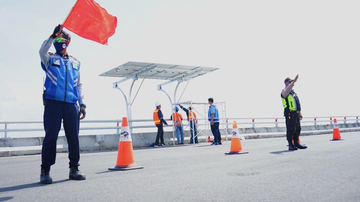 PLTS 100 GW di Jalan Tol, Langkah Besar Energi Terbarukan RI