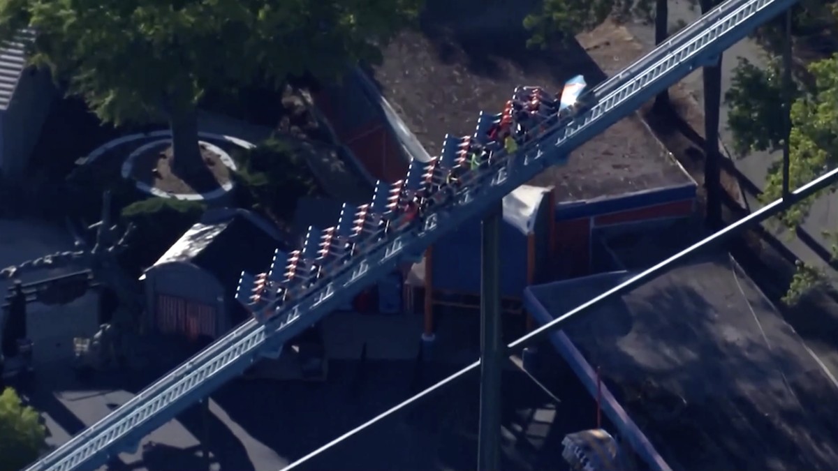 Roller Coaster Goliath di Georgia Tewaskan Satu Penumpang