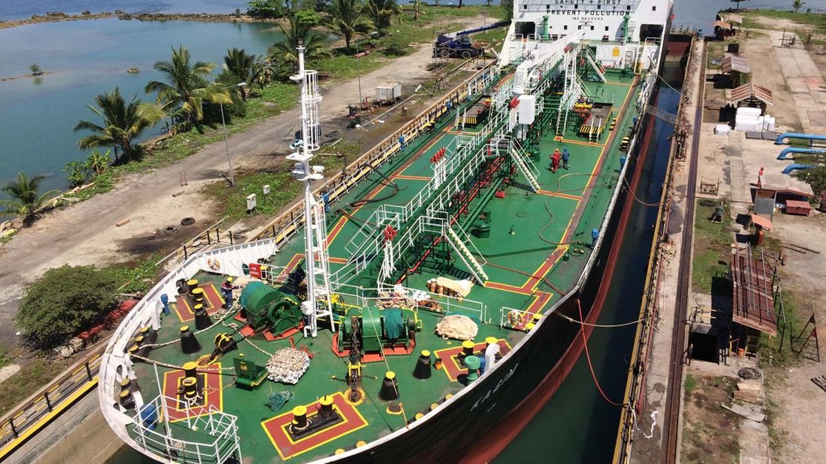 12 Kapal Pertamina Selesai Docking, Pasokan Energi ke Pelosok Makin Lancar