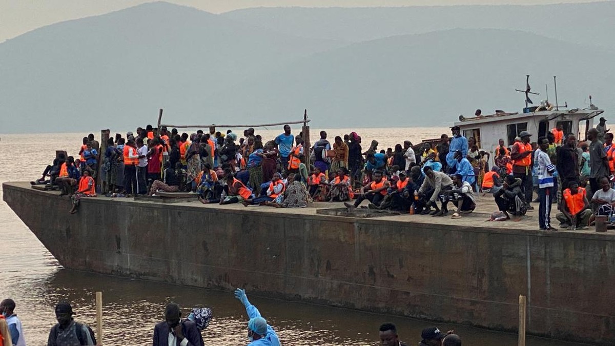 Kongo Periksa 300 Penumpang Kapal, Cegah Wabah Ebola Menyebar