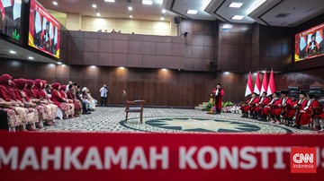 Putusan MK: Operator Seluler Wajib Lindungi Kuota Internet Pengguna