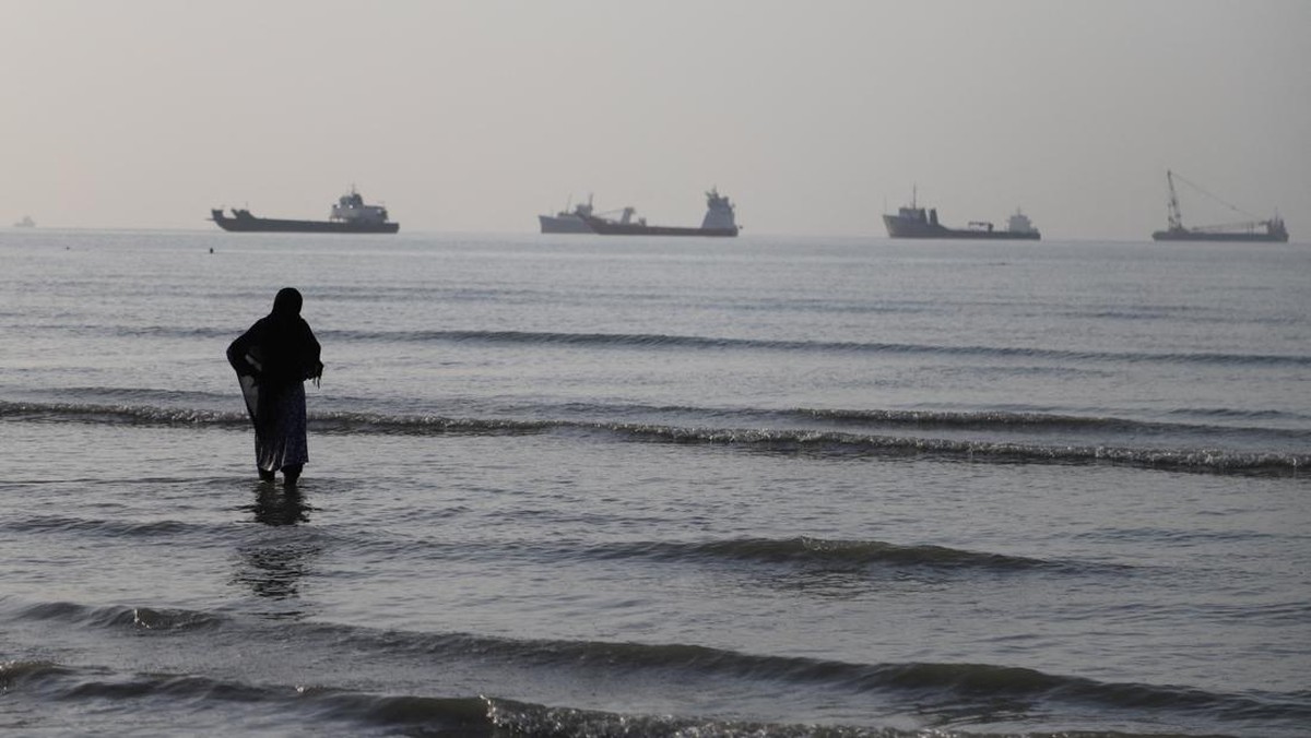 Iran Bersedia Buka Selat Hormuz dengan Syarat Kompensasi Perang