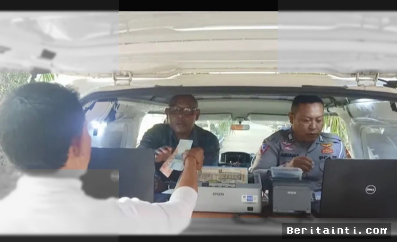 DENPASAR — Layanan Samsat Keliling Pacu Kepatuhan Pajak Kendaraan di Bali