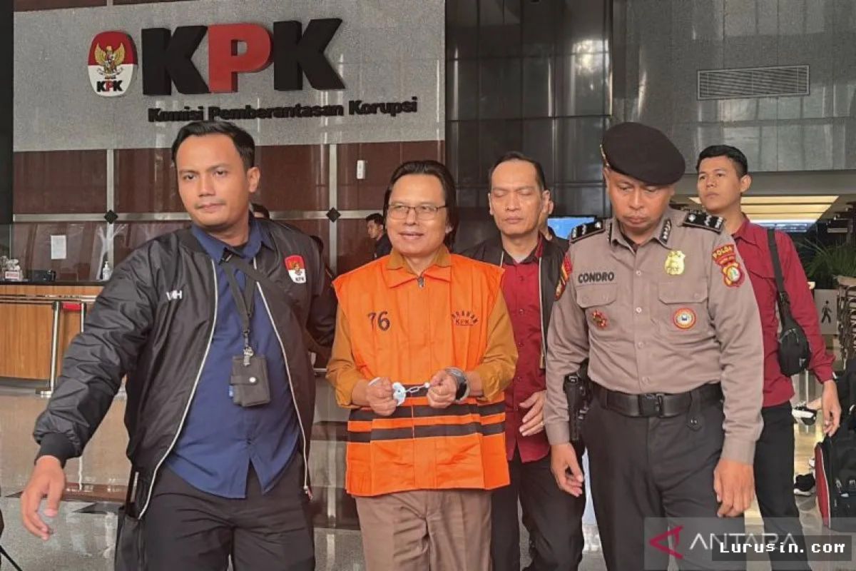 Jakarta — KPK Tahan Mantan Sekjen MPR Ma’ruf Cahyono