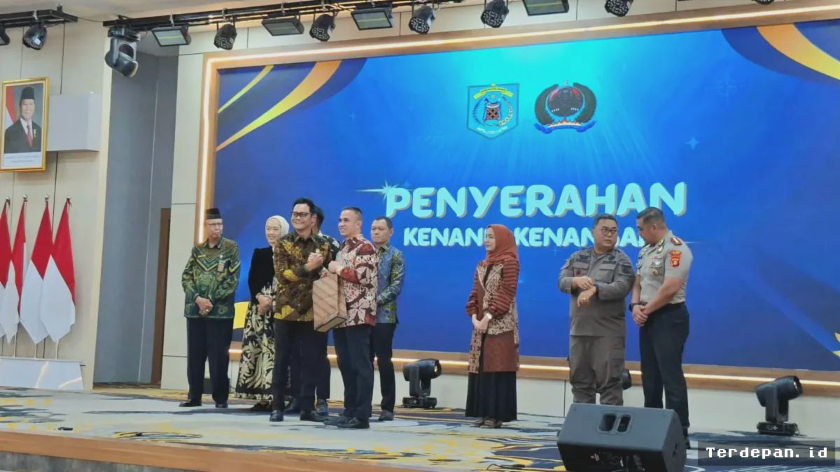 JAKARTA — Suasana penuh keakraban dan semangat kebersamaan mewarnai acara pisah sambut