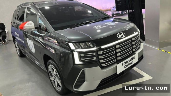 Jakarta – Kapasitas produksi terpasang industri otomotif nasional berada di level 2,5 juta unit per tahun. Di sisi lain, serapan pasar domestik masih berkutat di rentang 780 ribu hingga 800 ribu unit. Kesenjangan ini menegaskan bahwa utilisasi fasilitas manufaktur kendaraan roda empat di Indonesia belum optimal.
