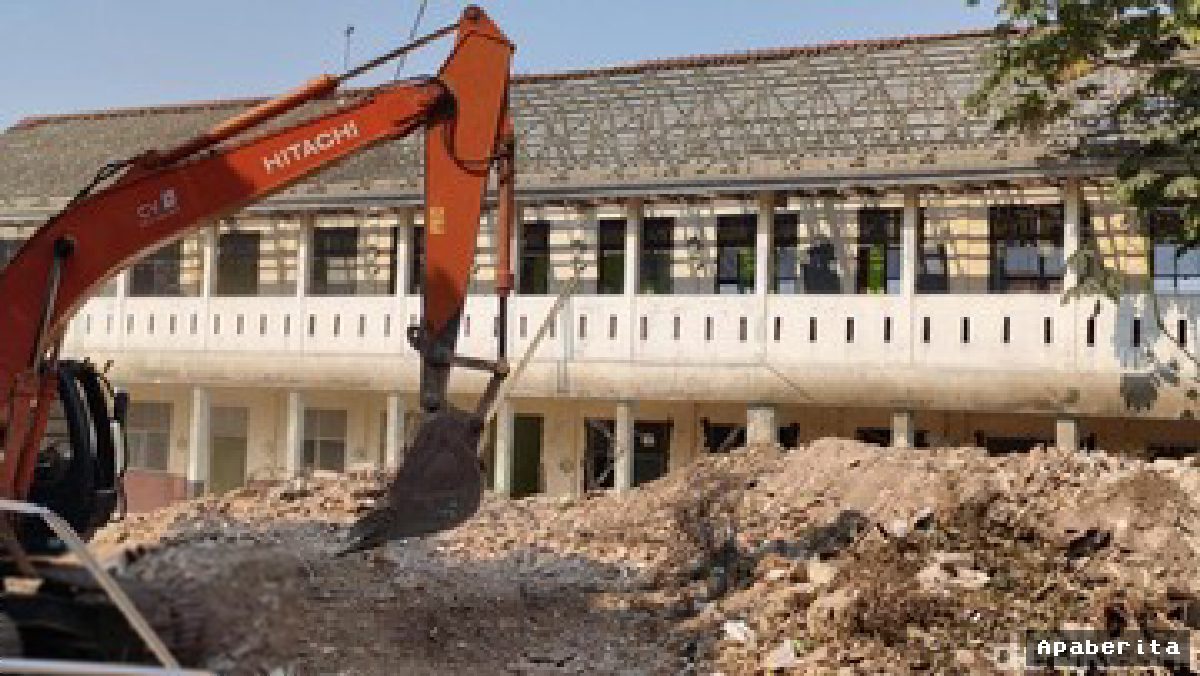 Warga Pocin Depok Tolak Pembongkaran SD untuk Rumah Kreatif Rp 15,7 Miliar