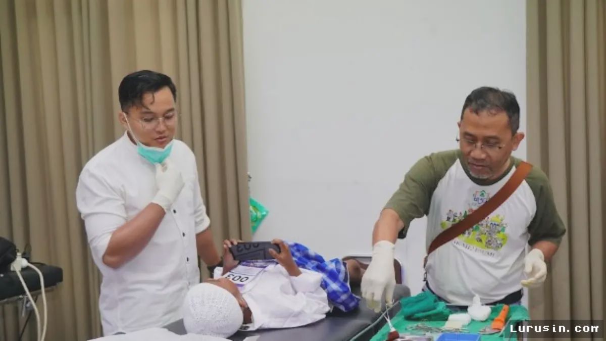 Pupuk Kaltim Gelar Khitan Massal 150 Anak untuk Tekan Stunting di Bontang
