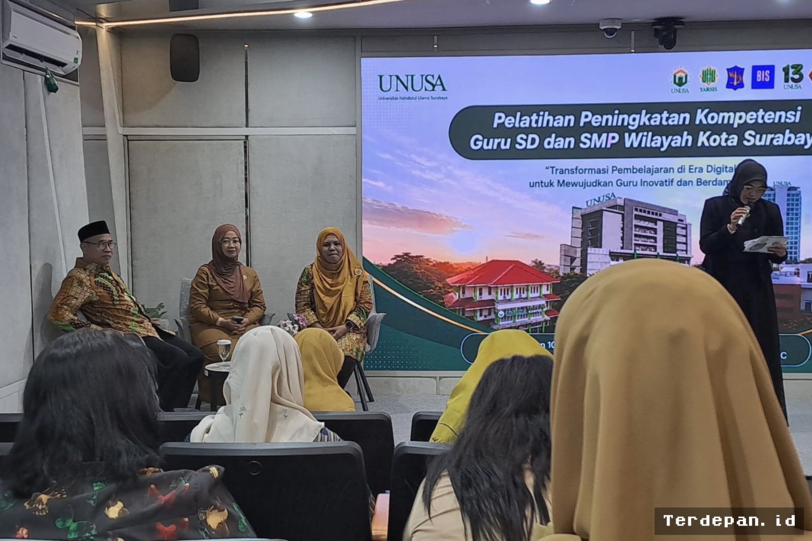 Unusa Latih 310 Guru Surabaya, Dorong Pembelajaran Kreatif dengan AI