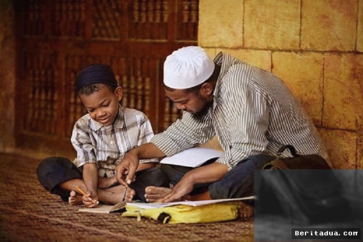 JAKARTA — Ulama Ingatkan Adab Digital Saat Belajar Agama Online