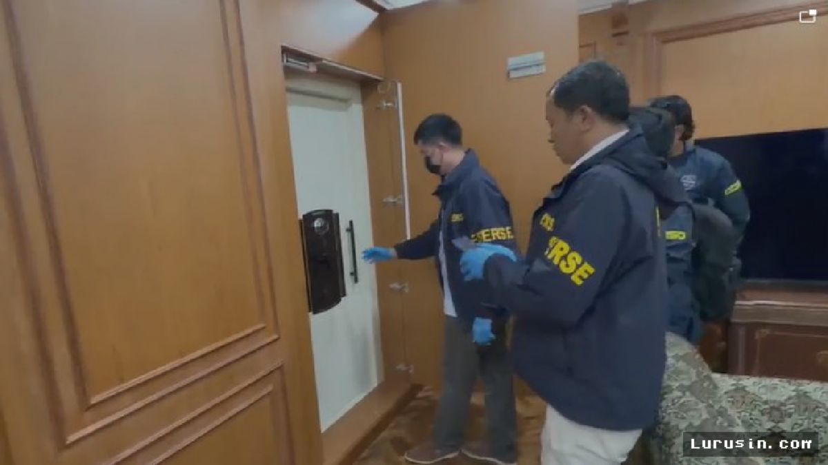 Bogor — Polri Temukan Brankas Besar di Balik Dinding Rumah