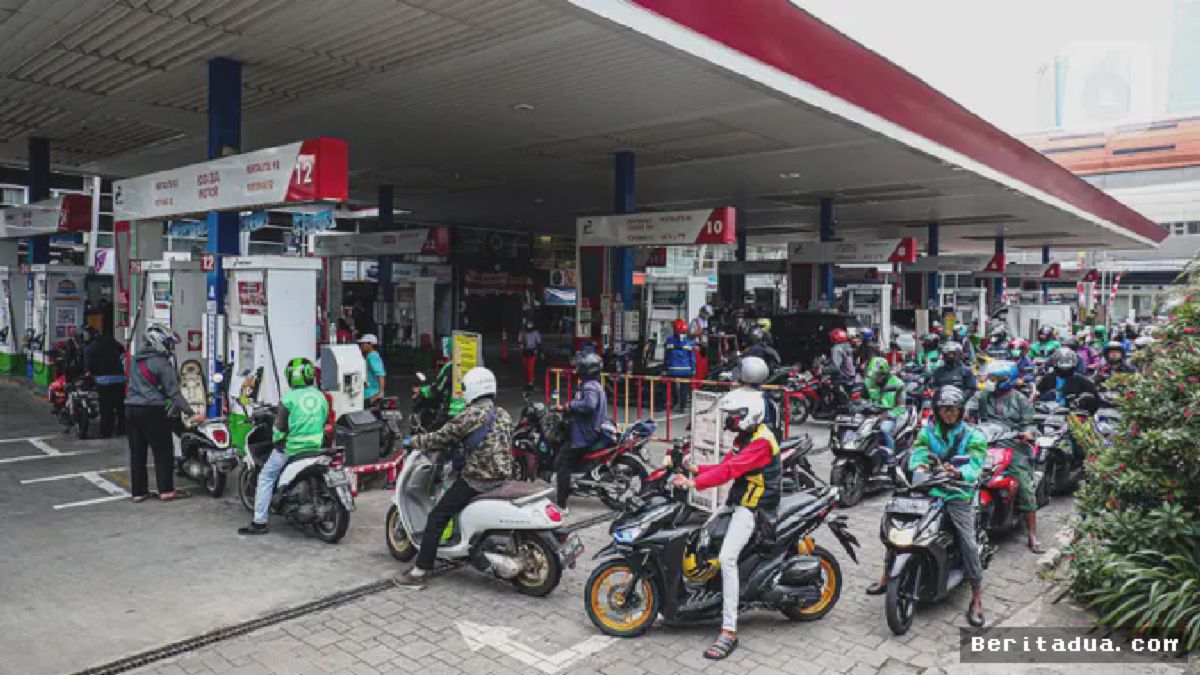 Pemerintah Naikkan Harga BBM: Pertalite Rp10.000, Pertamax Rp14.500