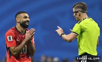 KAIRO, Lurusin.com  — Kiprah wasit asal Prancis, François Letexier, kembali memantik polemik global setelah memimpin laga babak 16 besar Piala Dunia 2026 antara Timnas Argentina melawan Mesir. Di tengah tensi tinggi pertandingan yang digelar di Cairo International Stadium, sejumlah keputusan kontroversial sang pengadil membuat publik ramai mengaitkan kembali rekam jejaknya yang kelam, termasuk catatan hitam yang sempat merugikan Timnas Indonesia U-23 di pentas internasional dua tahun silam.