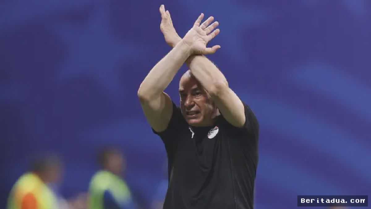 Hossam Hassan Resmi Tangani Timnas Mesir, Target Piala Dunia 2026