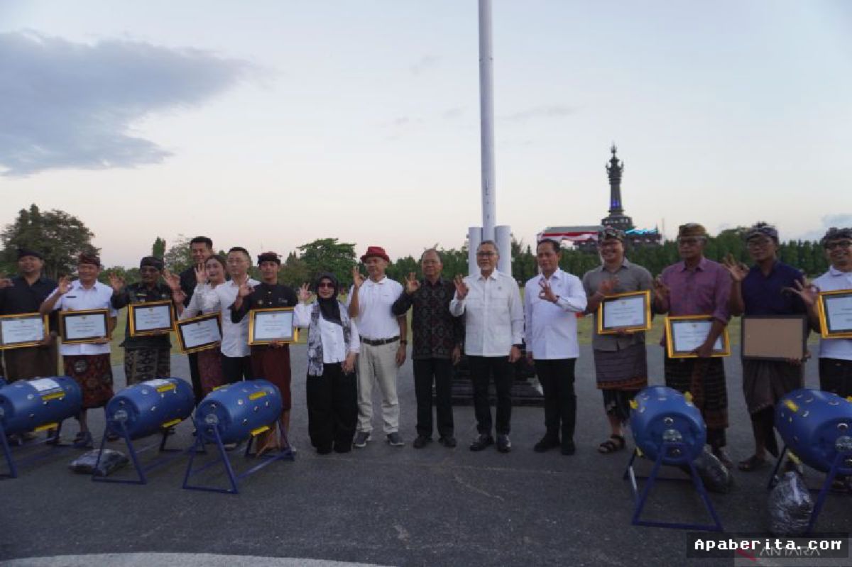Jakarta — Menko Pangan Perkenalkan Teknologi Lahsamor BRIN Kurangi Sampah Organik