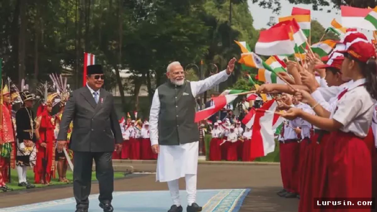 Jakarta — Langkah kaki para pemimpin dua negara demokrasi terbesar di Asia